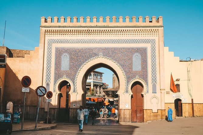 Discover the city of Fes on foot with the best guides - Key things to know before you go