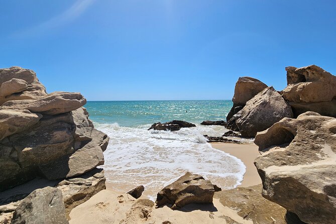 Discover the unusual sites of Dakhla in a 4x4 with a local guide - Royal Beach of Porto-Rico: swimming in a desert-style backdrop