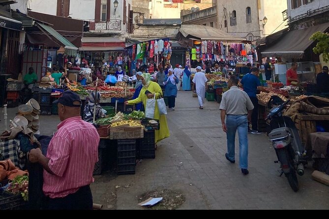 Discovering Life & Walk Inside Old Medina /With Taxi Back Hotel - Who this tour suits best (and who should skip it)