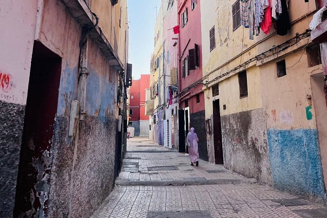 Discovering Life & Walk Inside Old Medina /With Taxi Back Hotel - Hassan II Mosque finish: big views, short time, and smart expectations