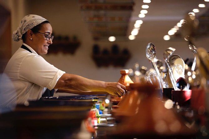 Discovery of Moroccan Culinary Heritage, History and Secrets - Terrace dining and tastings: what you’ll eat and what costs extra