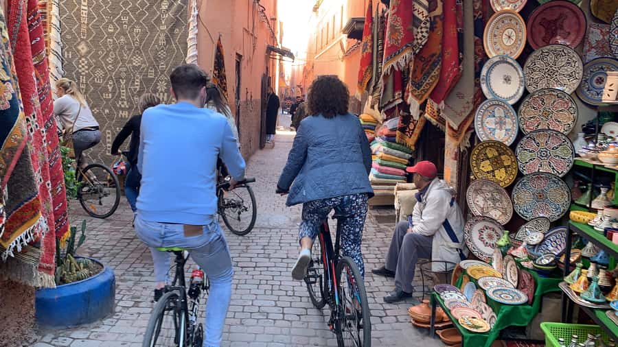Dutch Bike Tour in Marrakech with Local Guide - Starting at Atlas Sport Bike Shop and Getting Comfortable Fast
