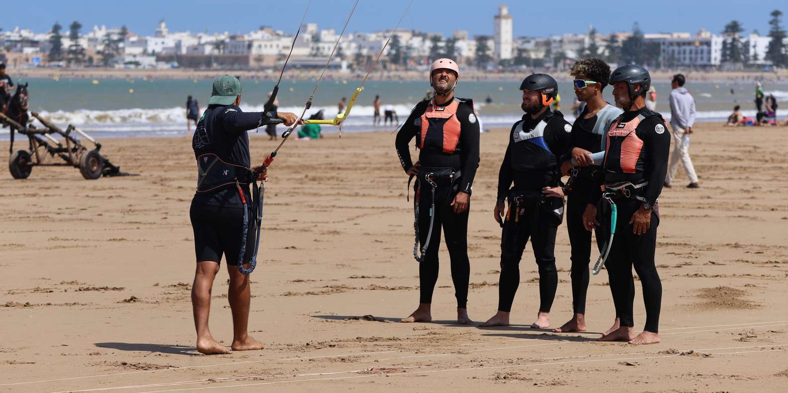 Essaouira: 2-hour kitesurfing lesson (all levels) - Meeting Point, Small Groups, and How the Day Runs