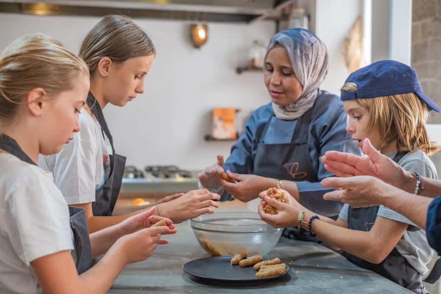 Essaouira: Moroccan pastry workshop - How an Essaouira pastry workshop really feels
