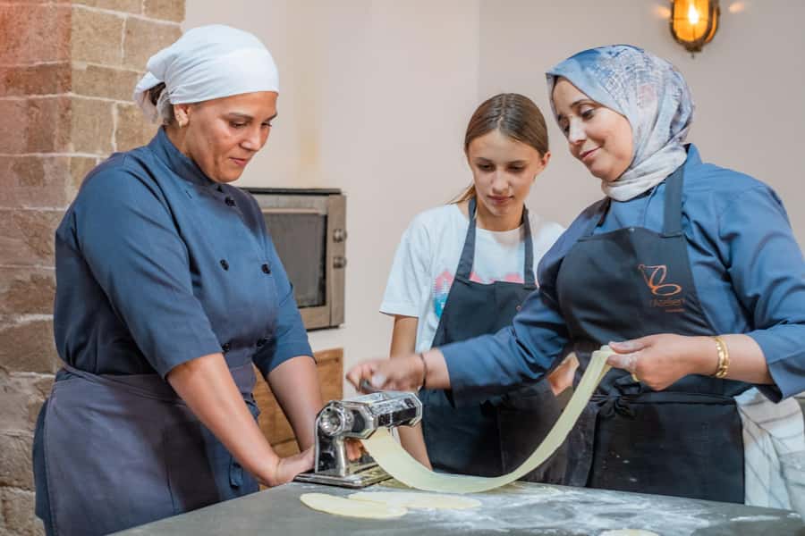 Essaouira: Moroccan pastry workshop - Timing and pacing: 3:30 p.m. to take the edge off your day