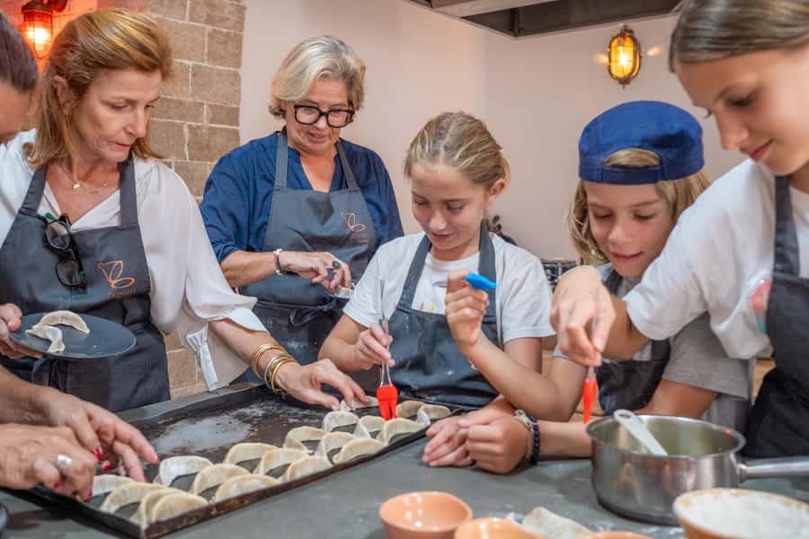 Essaouira: Moroccan pastry workshop - What to expect during the class (step-by-step flow)