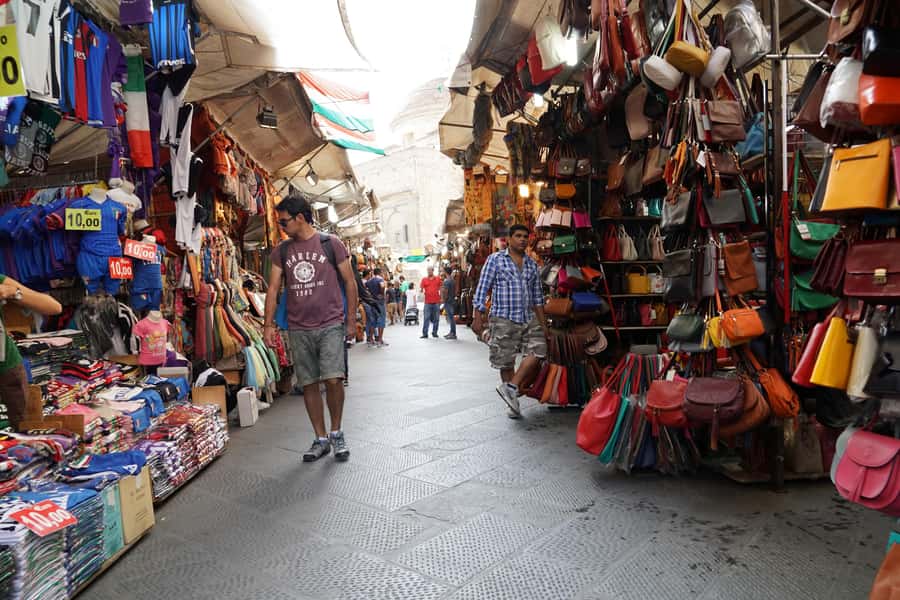 Essaouira: Sqala du Port, Citadel, Fish Market & Medina Tour - Fish market + Moulay Hassan Square views: the everyday Essaouira
