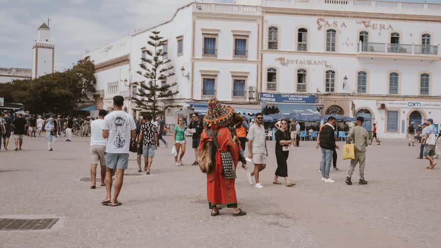 Essaouira: Sqala du Port, Citadel, Fish Market & Medina Tour - Citadel time: a quick fort stop with optional entry