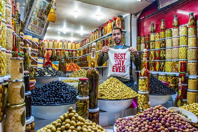 Evening Marrakech: Gastronomic and Market Tour Inside the Medina - Finishing in Djemaa el-Fna: dinner with the square at full volume