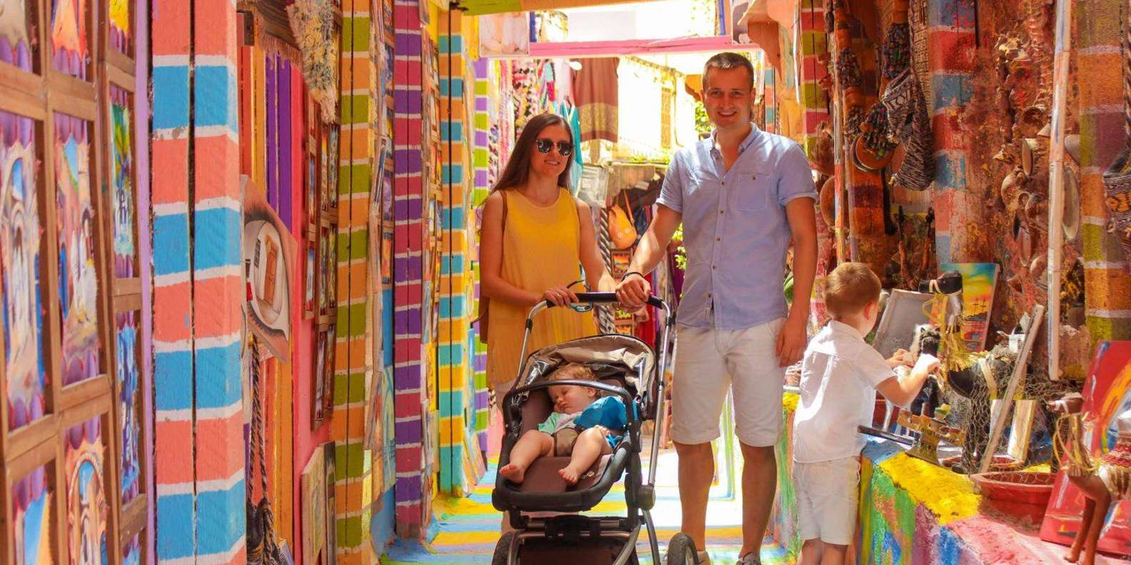 Exclusive Fez Medina Walking Tour with a local Guide - Souks and markets: where you’re allowed to look closely