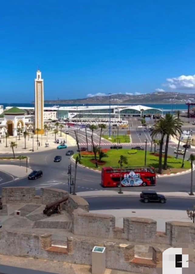 Exclusive Tangier Day Tour from Tarifa To Tanger with Tea - Ancient Medina Walks and Market Time: Souks, Crafts, and Snack Logic
