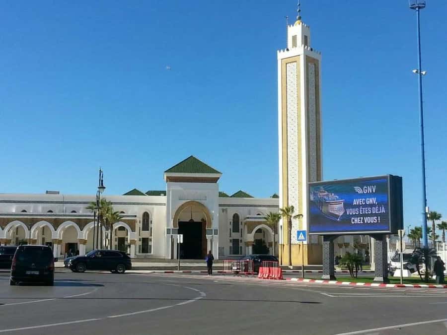 Exclusive Tangier Day Tour from Tarifa To Tanger with Tea - Tea Break in the Old Town: A Short Pause That Changes the Whole Feel