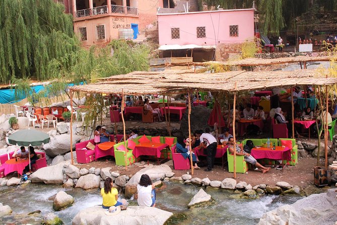 Excursion 3 valleys - Berber lunch - Guides and personalities: the kind of support you’ll hope for
