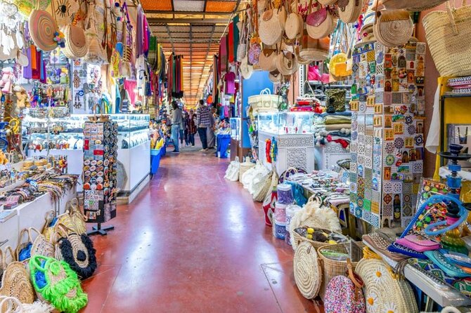 Explore Agadir Souk El Had With a Licensed Tour Guide - Your 2-hour, guided souk walk: what happens in real time