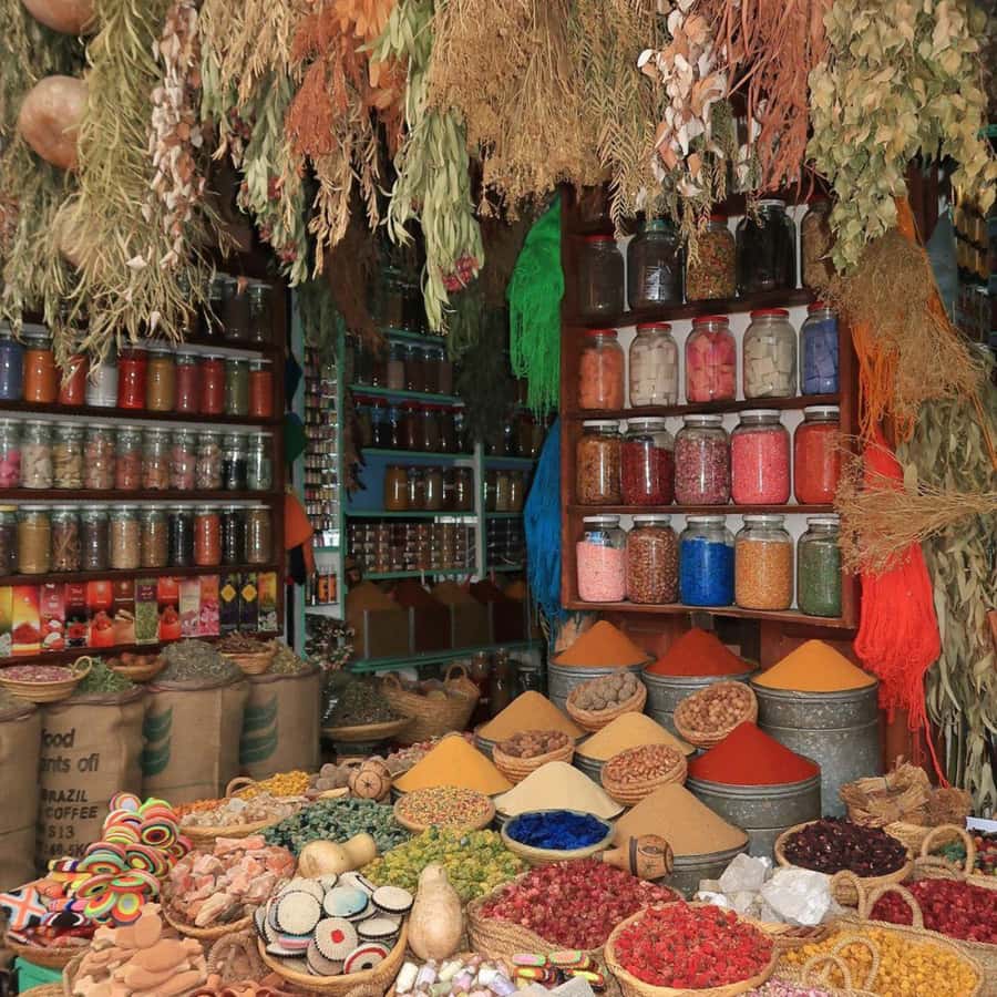 Explore Marrakech: Majorelle, YSL, Monuments & Markets - Bab Agnaou and the Jewish Quarter: older Marrakech layers