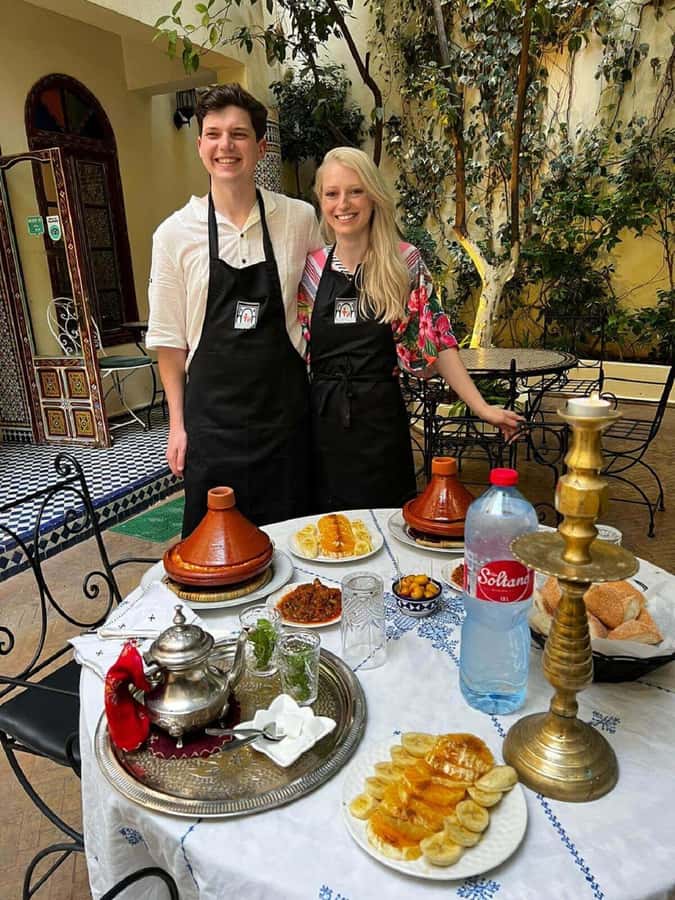 Fes: Authentic Cooking Class and Old Medina Visit - Meeting point and timing: what the 4 hours really feel like