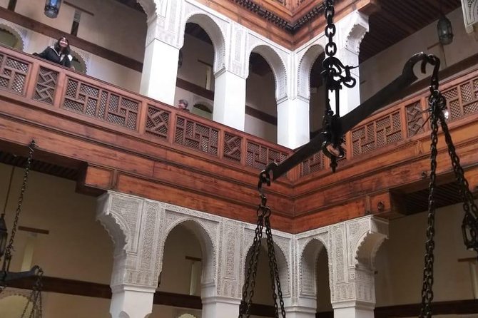 Fes/Fez walking Tour with a group - What Rahim Abdou does well on this route