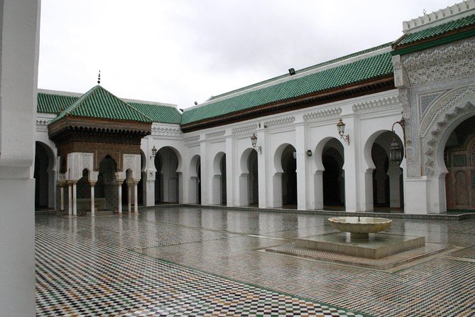 Fes Guided Sightseeing Tour with Luxury Car All Inclusive Tickets - Riding in Comfort: Air-Conditioned Car + Hotel Pickup
