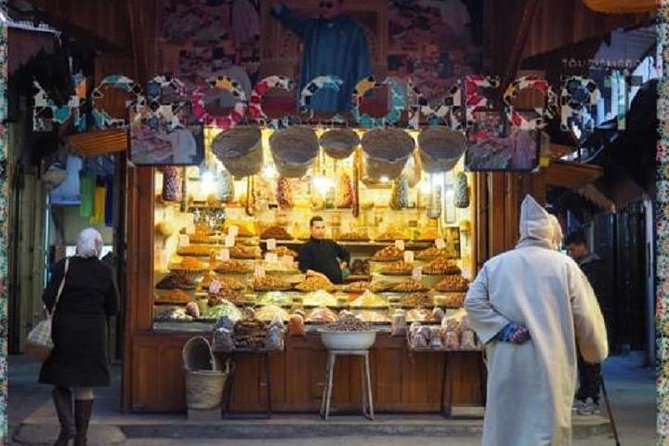 Fes Medina Circuit (All comfort) - Chouara Tannery and the sensory reality behind leather