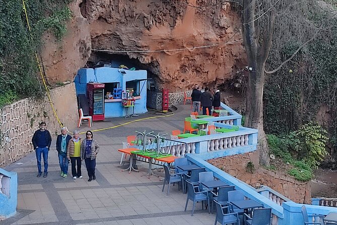 Fes to Sefrou and Bhalil day trip - Sefrou Falls and Oued Agay: where the views pay off