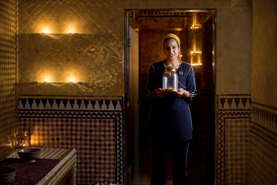 Fes: Traditional Hammam Massage in a Luxury Palace - Inside the hammam: scrub, exfoliation room, showers, and relaxation