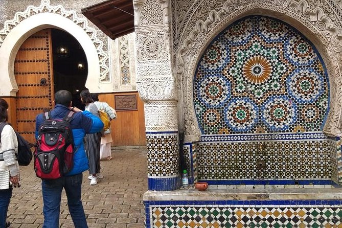 Fez: A cultural visit of Fes with a group - Al-Qarawiyyin Mosque and University: learning you can see in the stones