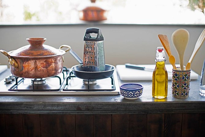 Fez Cooking School at Palais Amani Experience - The 4-hour flow: souk, rooftop cooking, then lunch in the gardens