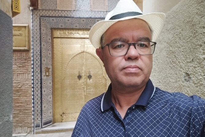 Fez Full Day City Tour with Local Guide - Mellah and Fes el-Jdid: the newer royal citadel and Jewish quarter