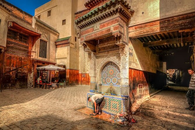 Fez Guided Tour of Artisans and Handicrafts Full-Day Private Tour - Al Quaraouiyine University: One of Fez’s oldest learning hubs