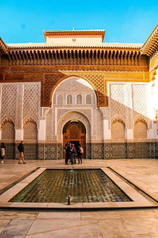 Fez: Guided Walking Tour of the Historic Medina - Meeting at Bab Guisa and getting your bearings fast