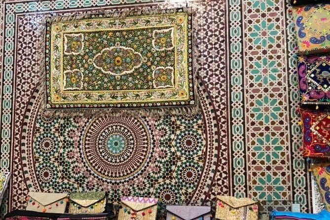 Fez Half Day Tour - The medersas and Quaraouine University: learning what you’re looking at