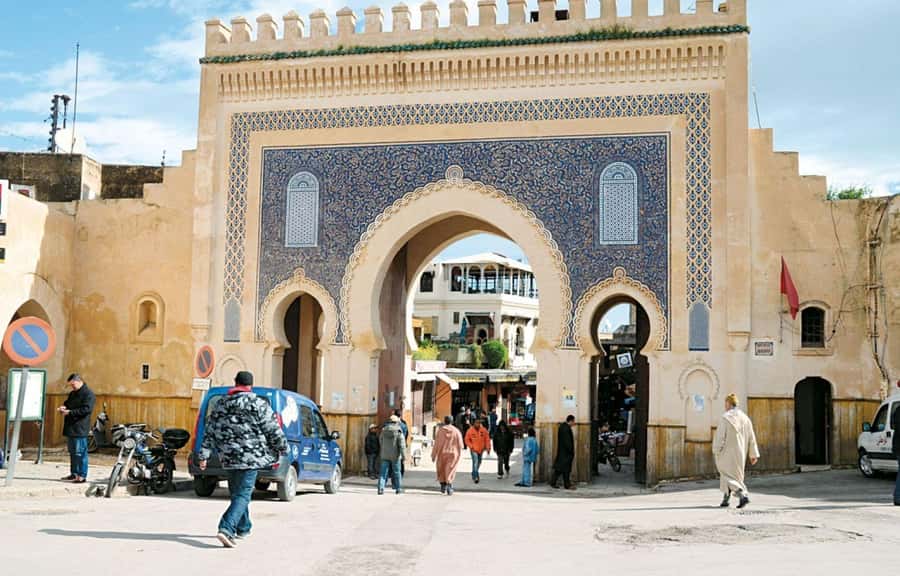FEZ Medina Walking tour byLocal Guide & Fes Ramparts by car - Big medina anchors: Al Quaraouiyine and Bou Inania Madrasa