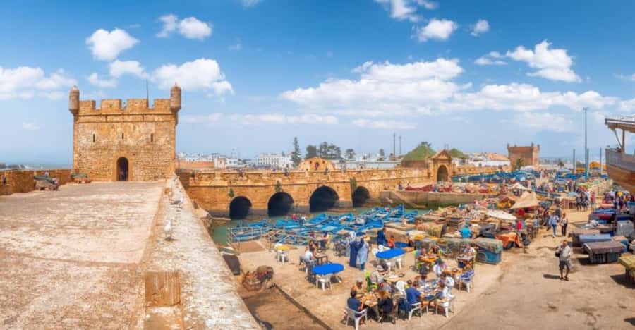 From Agadir : Day in Essaouira with Transfer - Windsurfing and Kitesurfing: The Beach Energy Factor