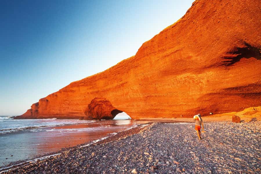 From Agadir: Legzira Beach and Tiznit Tour with Transfer - Lunch on this tour: what’s included and how to choose