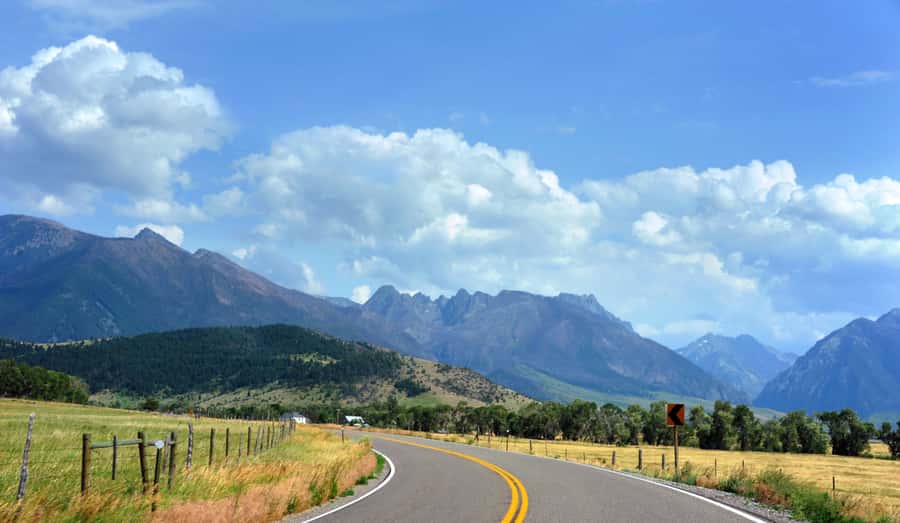 From Agadir or Taghazout: Paradise Valley Natural Atlas Tour - The honey road of Immouzar and the panoramic mountain stop