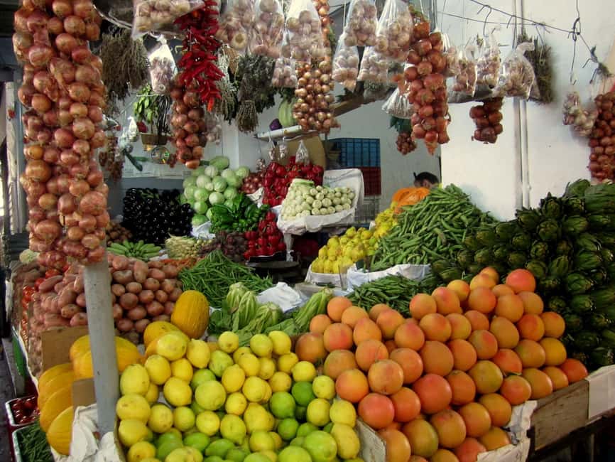 From Agadir or Taghazout: Souk El Had Market Guided Tour - Shopping at Your Pace: How to Make the Hours Count