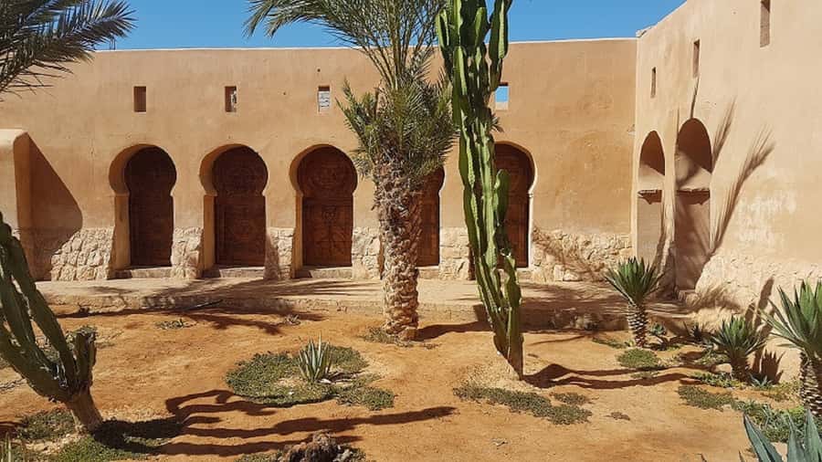 From Agadir: Tafraoute the Anti Atlas Day trip With Lunch - Lunch in Tafraoute: Why That Tagine Is the Main Event