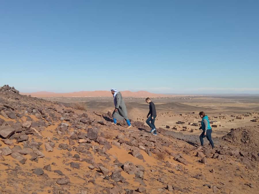 From Fes: 3-Day, 2-Night Desert Trip to Merzouga - Day 1: Fes to Merzouga via Ifrane, Azrou, Midelt, and palm oases