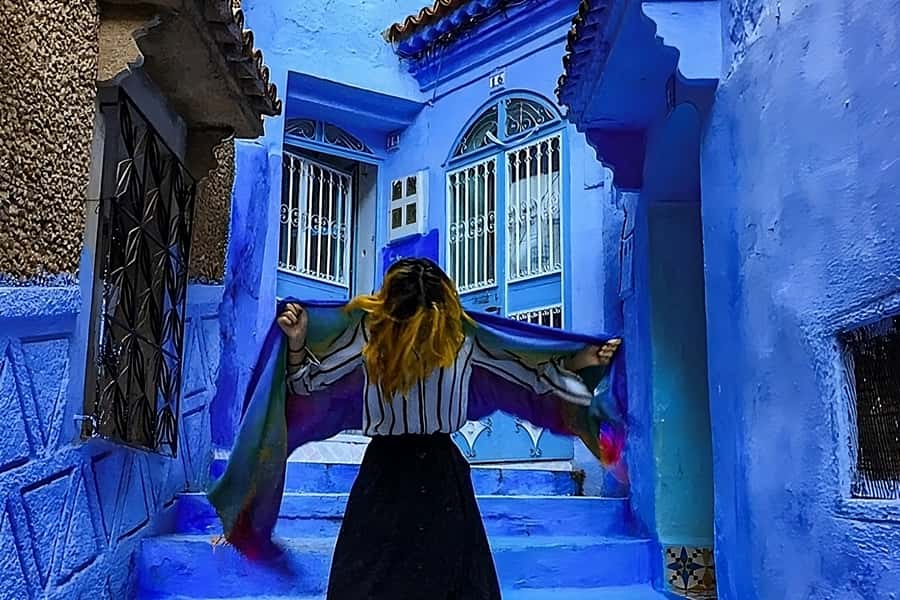 From Fes: Chefchaouen Day Trip with Return Transfers - Shopping in the Blue City: Carpets, Lamps, and How to Spend Smart