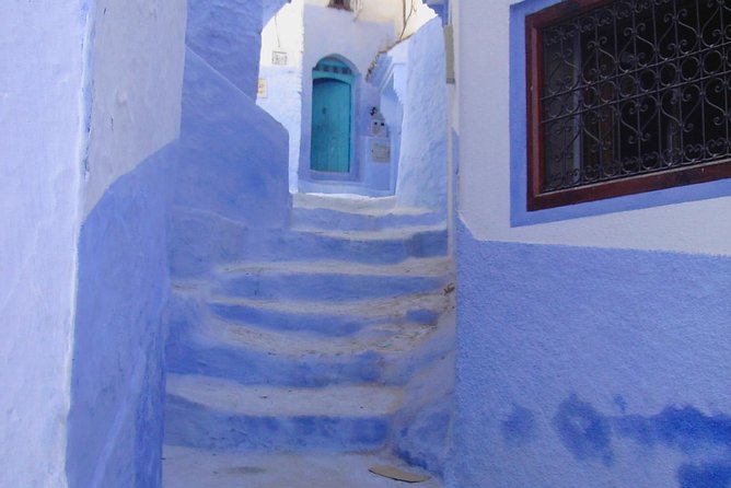 From Fes : Chefchaouen Day trip with small Group - Chefchaouen on your terms: 4 hours in the Blue City medina