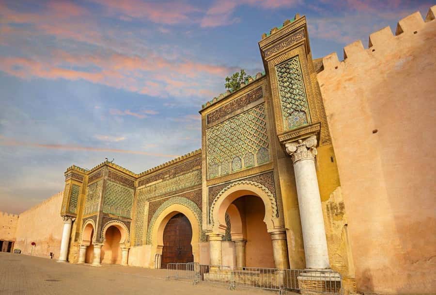 From Fes: Volubilis, Moulay Idriss, & Meknes Full-Day Trip - Moulay Idriss Zerhoun: a pilgrimage town where you can feel the devotion