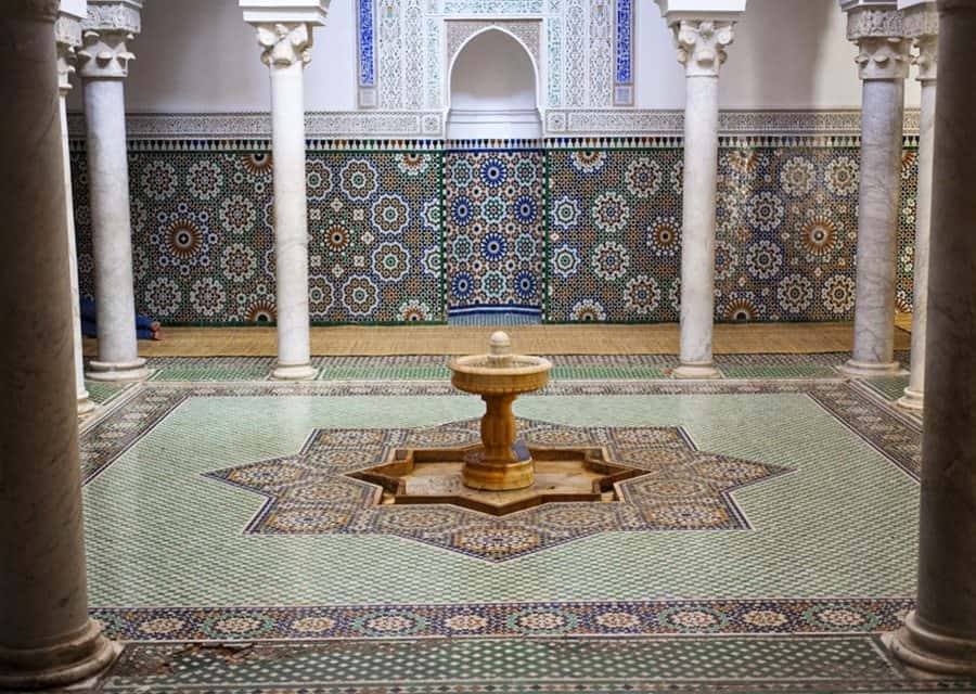From Fez: Meknes, Volubilis and Moulay Idriss Day Trip - Pickup logistics inside Fez: easier than it sounds