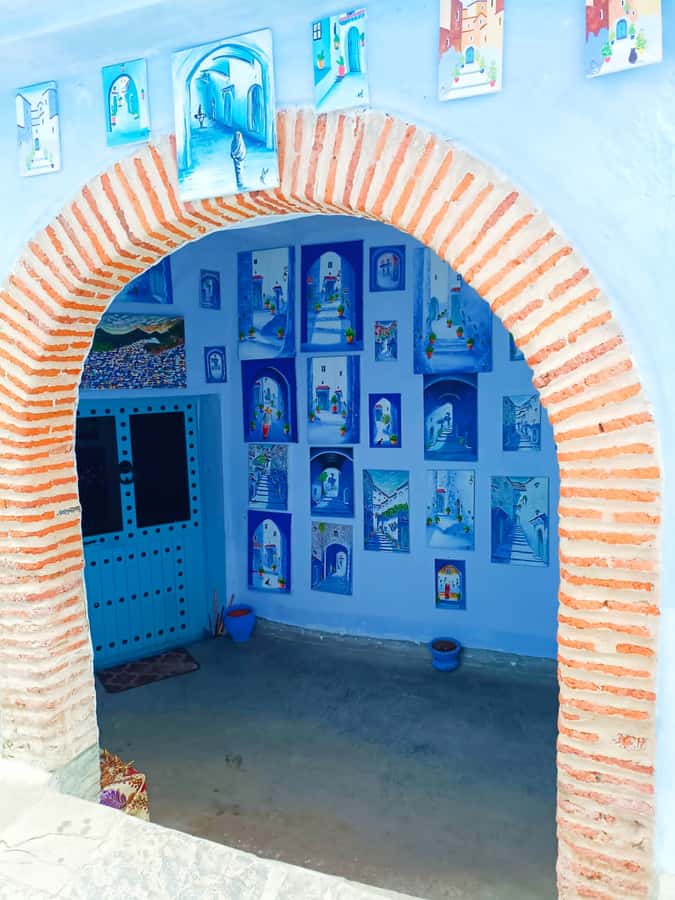 From Fez : Memorable Day Trip to Chefchaouen the Blue City - Walking the blue medina without a formal city guide