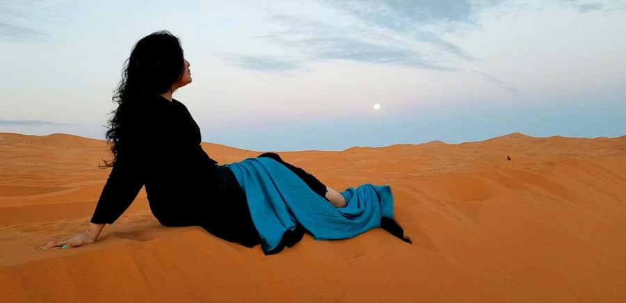 From Fez: Round-Trip Overnight Merzouga Desert Tour - Day 2: Erg Chebbi sunrise, camel ride, and the return via Rissani and more sacred stops