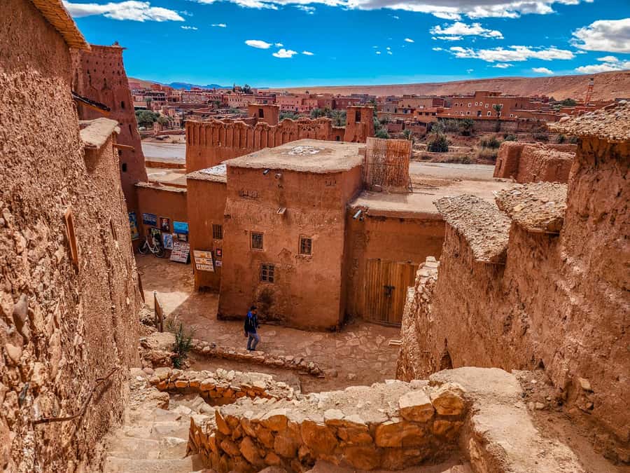 From Marrakech: 2-Day Trip to Ouarzazate & Merzouga w/ Meals - The guide and driving factor: the difference between smooth and stressful