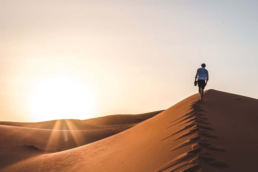 From Marrakech :3-Day Students Group Tour To Merzouga - Day 2 Tinghir to Merzouga: Todra Gorges and the climb into Erg Chebbi