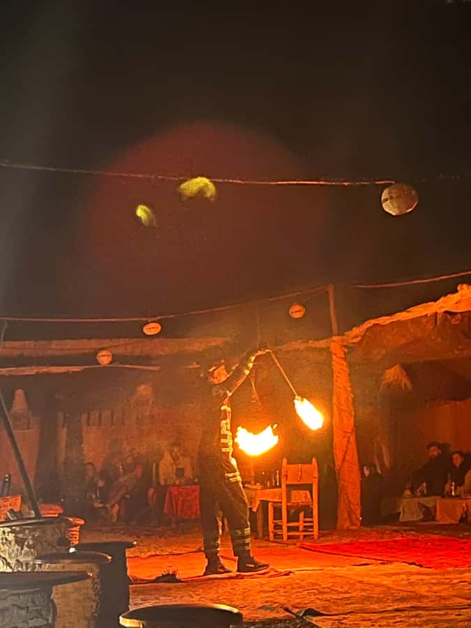 From Marrakech: Agafay Desert Buggy 1Hour & Dinner Show - Key things that make this Agafay buggy and dinner evening work