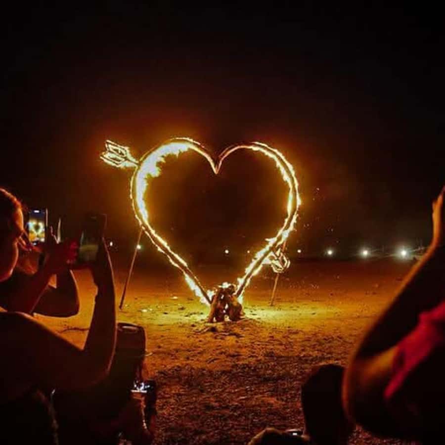 From Marrakech: Agafay Desert Dinner with Quad & Camel Ride - Marrakech to Agafay in 7 hours: the real flow of the evening