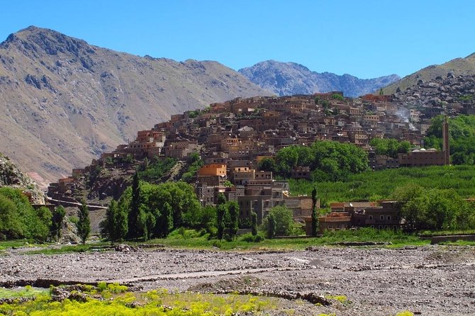 From Marrakech: Atlas Mountains and Berber Villages Day Trip - Agafay desert: sand-desert time without the Sahara marathon