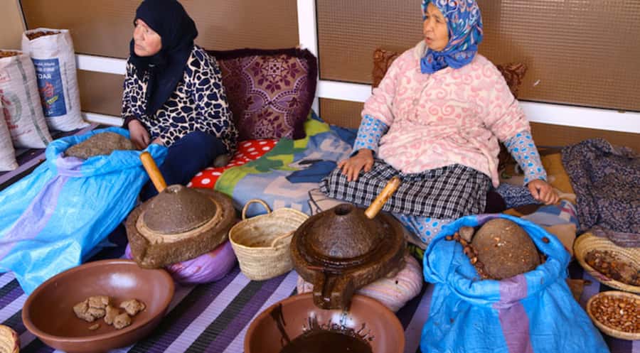 From Marrakech: Half-Day Tour to Atlas Mountains & Ourika - Who’s guiding you matters on steep, rocky sections